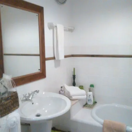 Casa Picva 게스트하우스 오비도스